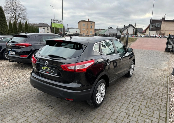 Nissan Qashqai cena 54900 przebieg: 147879, rok produkcji 2016 z Mieroszów małe 704